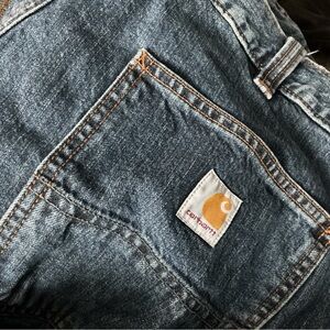 Carhartt Men's Washed Blue Relaxed Jeans with Contrast Stitching